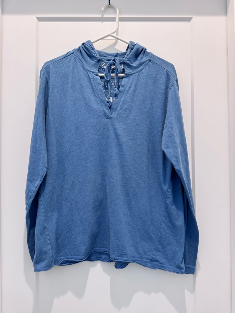 Pact Organic Cotton Hooded Tee in Blue - Women’s L